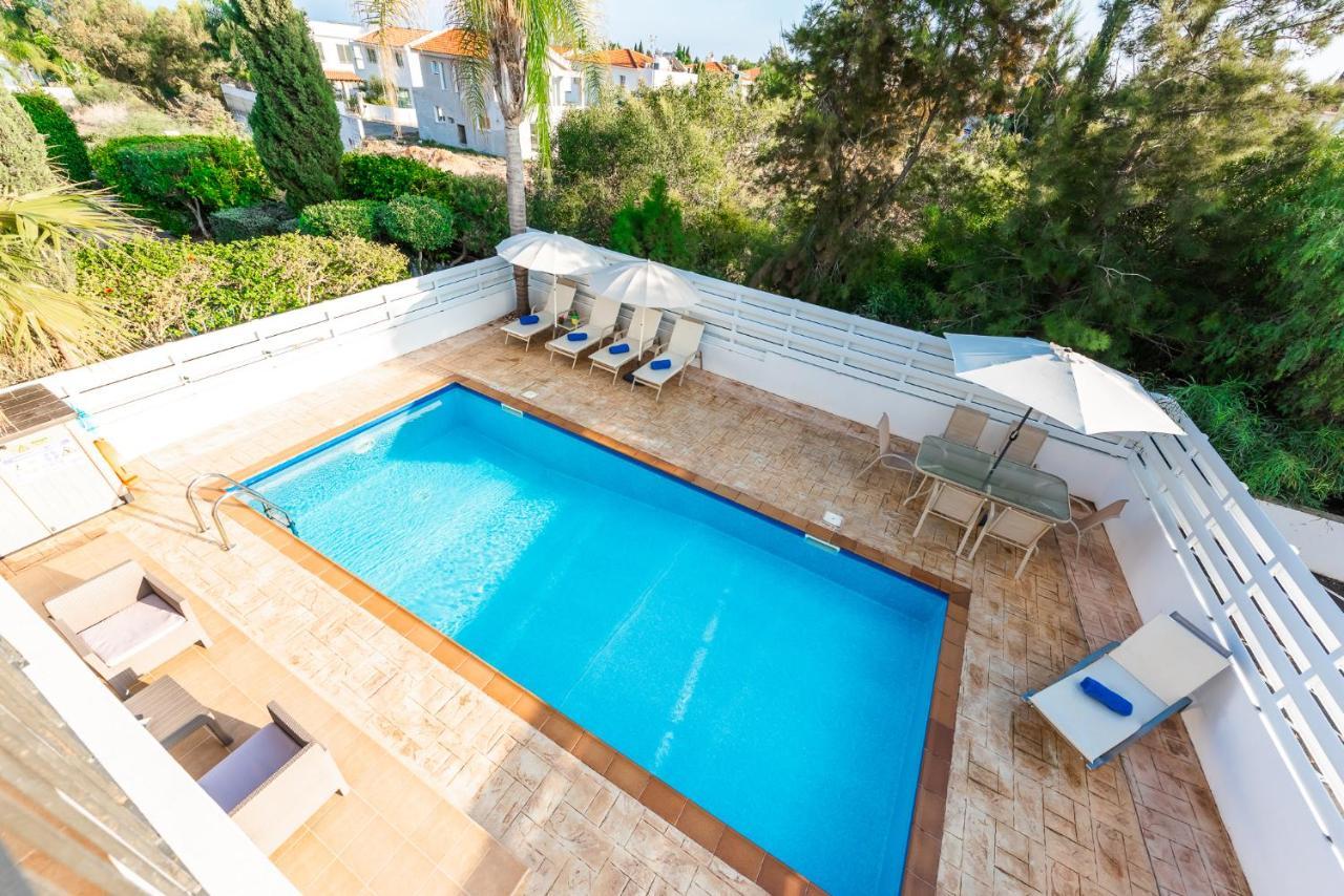 Villa Palm Breeze By Ezoria Villas Протарас Екстериор снимка